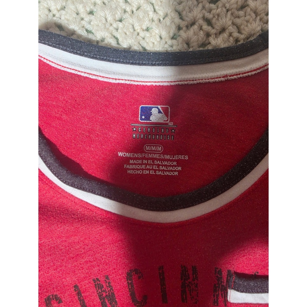 MLB Cincinnati Reds T-Shirt Womens Medium Red Excellent Ringer Pocket Tee - Picture 3 of 5